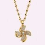 Lucky in Love Necklace ✨ 1